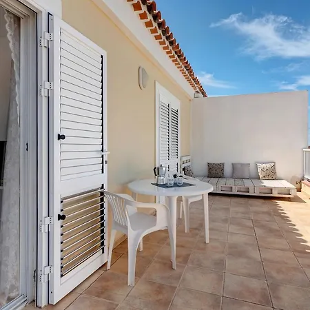 Апартаменты Apto Con Piscina Y Wifi